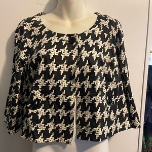 Metrostyle women’s vintage cotton blend black/white houndstooth jacket Size 4